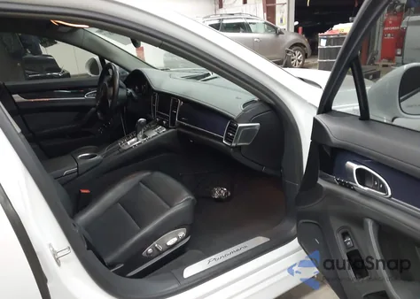 2013 Porsche Panamera 4 from USA, damaged, VIN WP0AA2A72DL010896